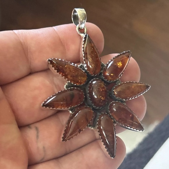 STERLING SILVER NATIVE AMERICAN SW HUGE AMBER CLUSTER FLOWER PENDANT .925 - Picture 4 of 7